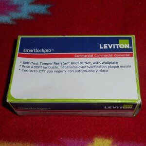 New! Leviton Smartlockpro GFTR1-W Self-Test Tamper-Resistant GFCI Outlet